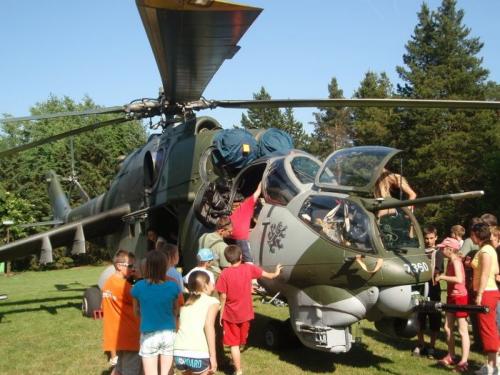 26. 5. 2009 Vojenský vrtulník na Lamberku